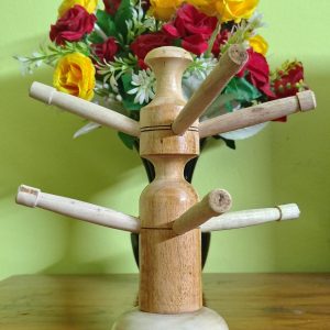 কাঠের চুড়িদানি